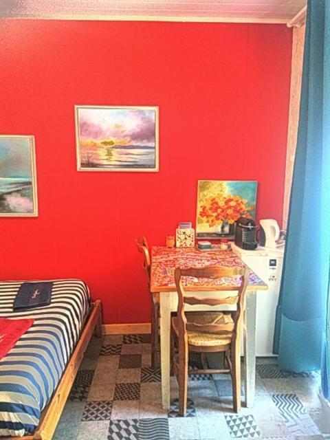 Au Coeur De Saint Agreve -Sejour Chez L'Habitant Bagian luar foto